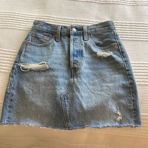 Levi’s denim mini